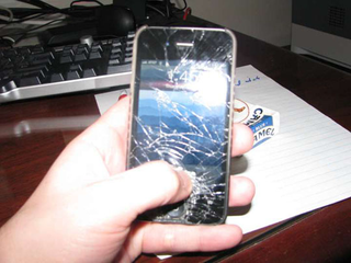 Illustration for article titled The Gizmodo vs. Deadspin iPhone Repair Contest: And The Winner Is...